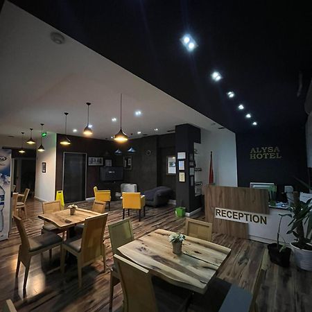 Hotel Alysa Korce Extérieur photo