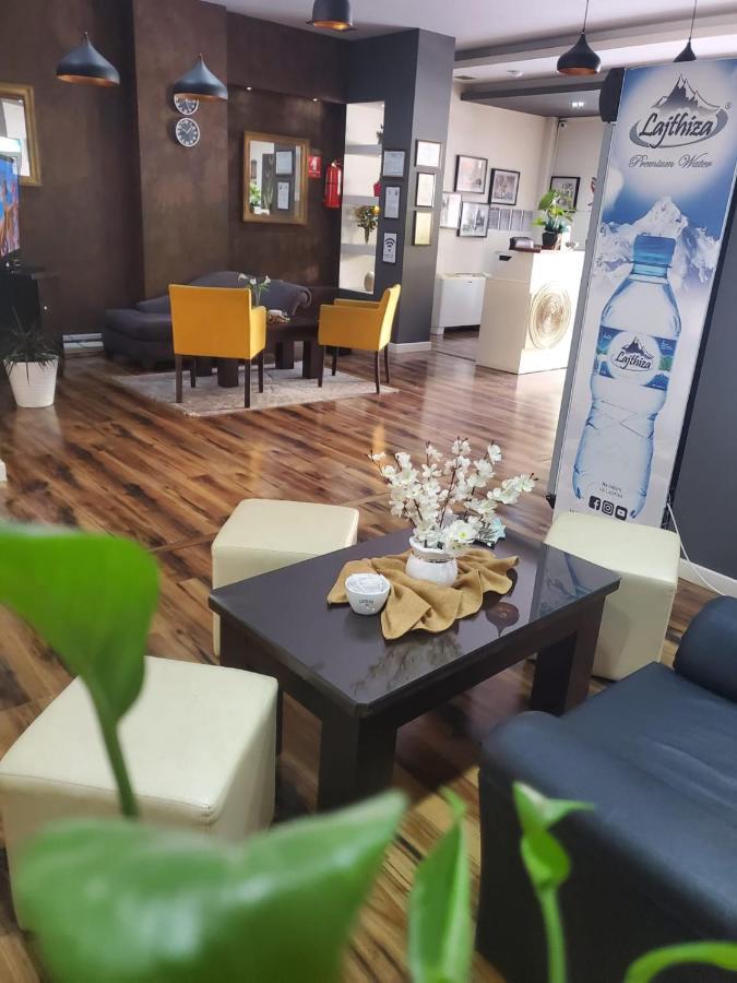 Hotel Alysa Korce Extérieur photo