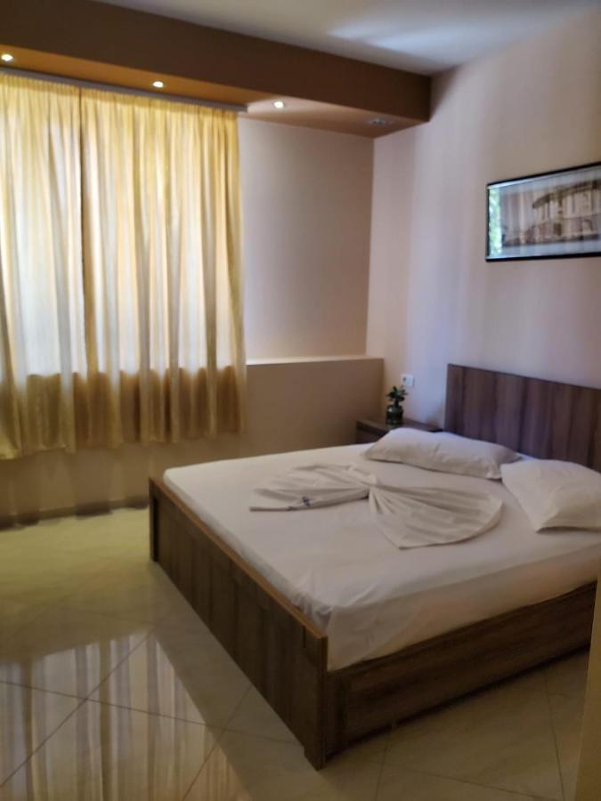Hotel Alysa Korce Extérieur photo