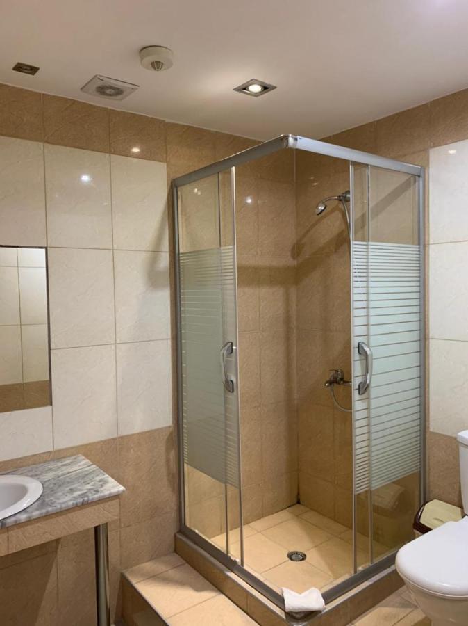 Hotel Alysa Korce Extérieur photo