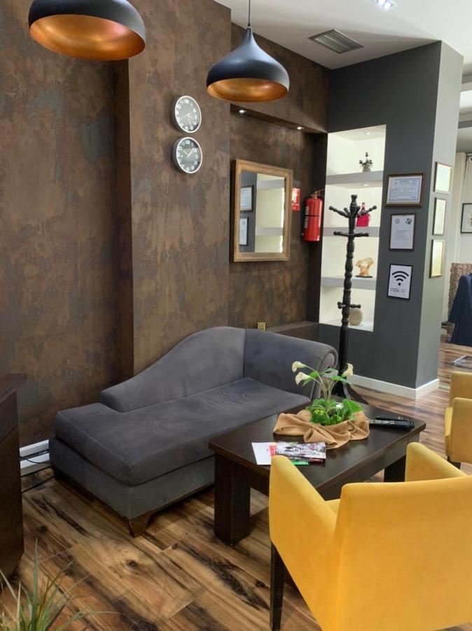 Hotel Alysa Korce Extérieur photo