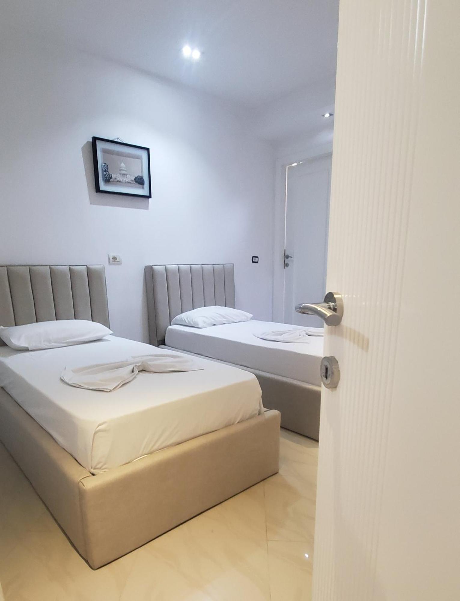 Hotel Alysa Korce Extérieur photo